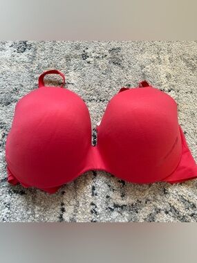 Victoria's Secret Perfect Shape Push-Up Bra - Apricot 36DD